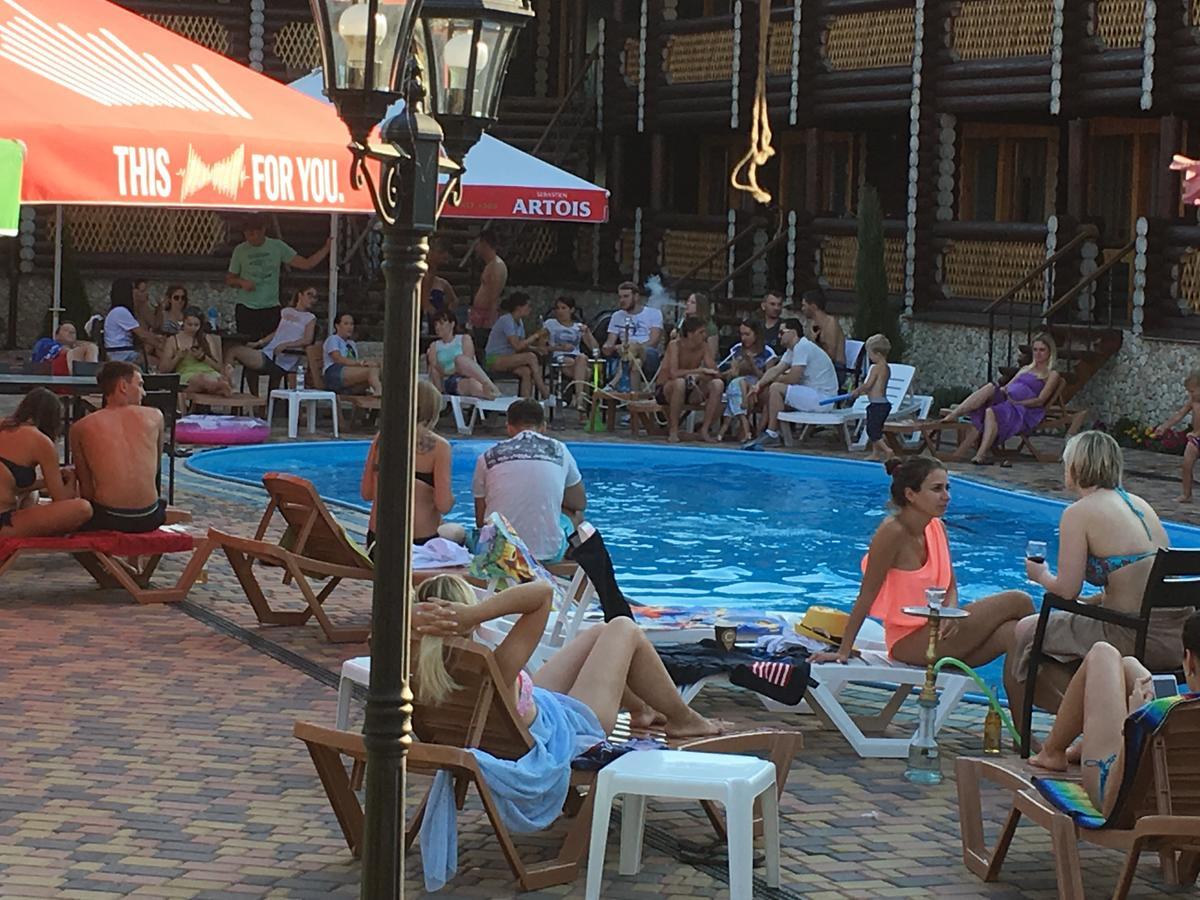 Akvalis Комплекс Для Отдыха Burlach'ya Balka Exterior foto