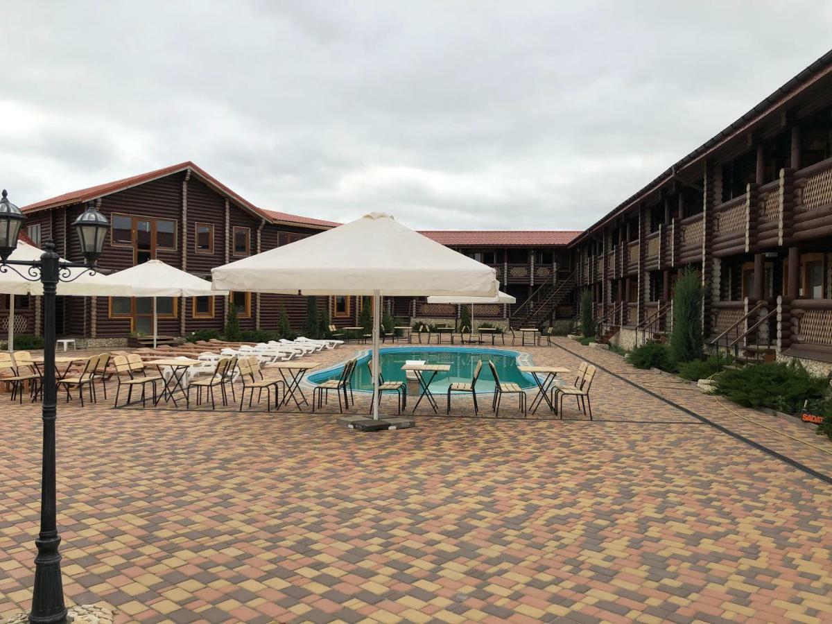Akvalis Комплекс Для Отдыха Burlach'ya Balka Exterior foto